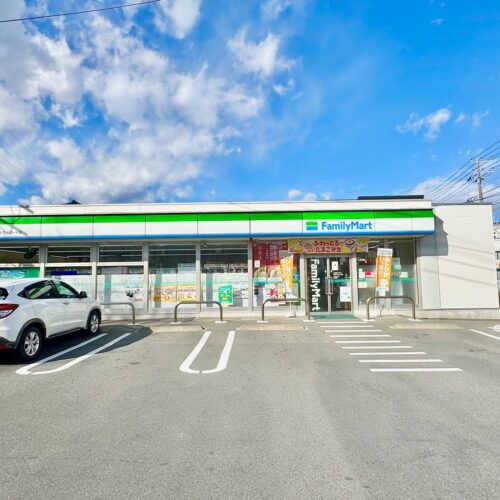 ファミリーマート