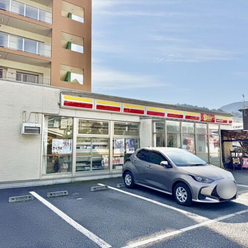 ニューヤマザキデイリーストア 山北駅前店