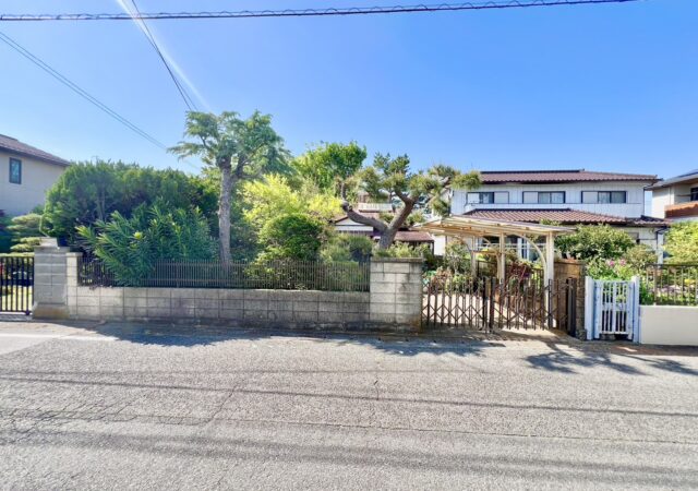 平塚市黒部丘　全1棟